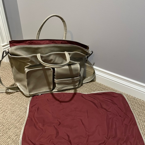 Matt & Nat diaper bag - Picture 9 of 9